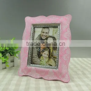 Photo Picture Frame Resin Handicraft Made in China thumbnail-2