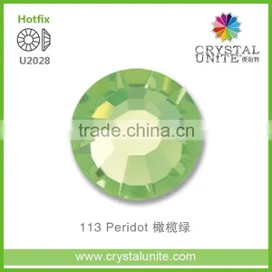 U2028 Peridot Optimal Hot Fix Rhinestone thumbnail-1
