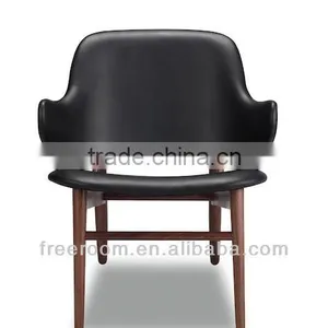 Kofod Larsen Easy Chair thumbnail-3
