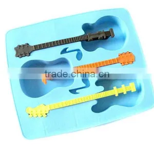 Guitar Silicone Ice Tray With Plastic Stick thumbnail-1