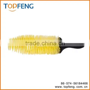 Silverline Wheel & Alloy Wheel Brush With Soft Grip Handle thumbnail-1