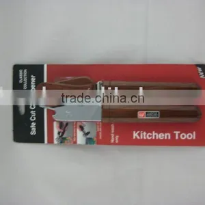 Imitation-wood Plastic Handle CAN OPENER thumbnail-1