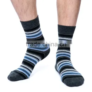 Office and Casual Simple Men's Sock thumbnail-1