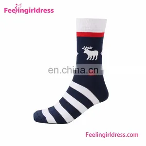 China Factory Custom Winter Christmas Deer Stripe Men Socks Cotton thumbnail-3