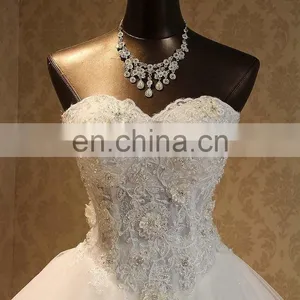 Luxury Applique Beaded Ball Gown Wedding Dresses 2017 Sweetheart Lace-up Back Casamento Wedding Gown thumbnail-4