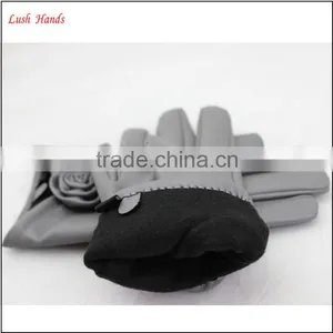 Ladies Wholesale Cheap PU Leather Hand Gloves Grey With Roses thumbnail-4