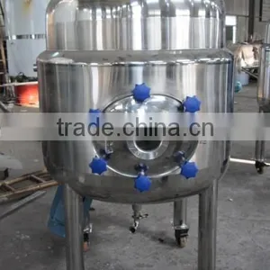 LT Series Stainless Steel Pharmaceutical Industrial Use Liquid Mixing Tank thumbnail-1