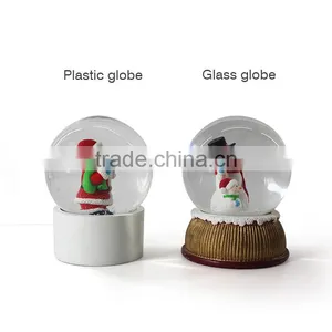 2015 Cheapest Christmas Plastic Water Globe thumbnail-5