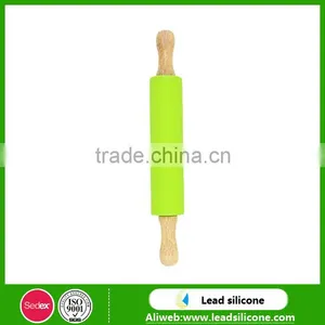 No-stick Silicone Rolling Pin With Wooden Handle thumbnail-1