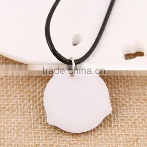 2016 Fashion Jewelry Pendant Acrylic Emoji Necklace For Wholesale China thumbnail-5