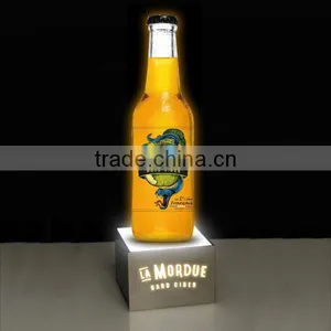 Popular Acrylic Champagne Display Wine Bottle Display thumbnail-5