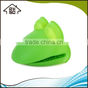 NBRSC Frog Animal Silicone Pot Holder Kitchen Oven Baking Tool Glove Pot Mitt thumbnail-1