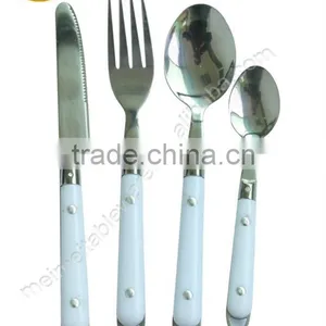 Plastic Handle Flatware Set thumbnail-1