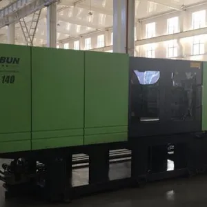China Sunbun 140T Small Automatic Plastic Injection Molding/ Moulding Machine With Servo Motor thumbnail-2