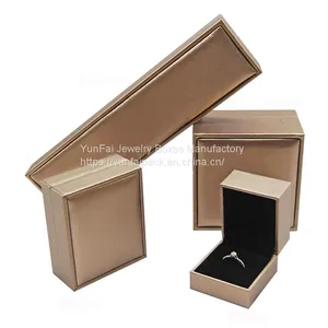CUSTOM LEATHER ORIGINAL JEWELRY BOX thumbnail-4