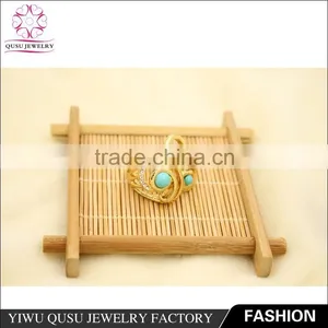 2015 Yiwu New Products Gold Plated Ring With Rhinestone and Green Plastic Beads thumbnail-3