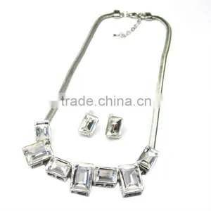 Fashion Design Jewelry Display Set thumbnail-1