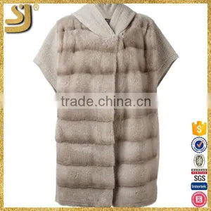 Vogue Black Modern Fashion Hooded Women Winter Mink Short Sleeve Fur Coats thumbnail-1