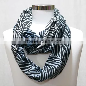 Animal Prints Loop Scarves Infinity Scarves thumbnail-1