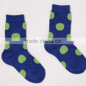 2015 OEM Supply Type Custom High Quality Polyester Women Fuzzy Socks thumbnail-1