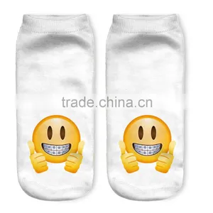 Wholesale Fashion Custom Print Emoji Socks thumbnail-3