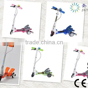 3 Wheel Scooter For Kids With Adjustable Handlebar Height thumbnail-1