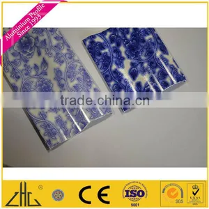 Wow!! 6063T5 Aluminium Frame Price per Kg/ Wood Grain Aluminium Balcony Railings Profiles/ Wooden Transfer Aluminium Profiles thumbnail-4