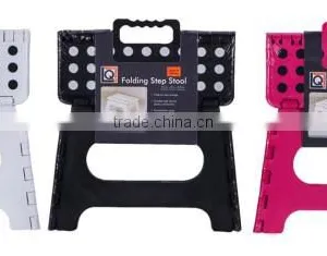 Small Garden Plastic Folding Stool Sit thumbnail-5