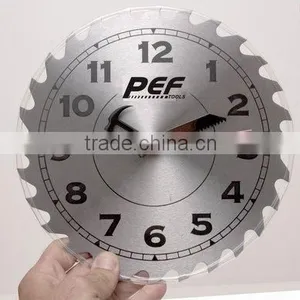 Saw Blade Clock / Clock thumbnail-1
