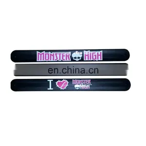 2017 Best Quality Brand Name Custom Silicone Bracelets thumbnail-1