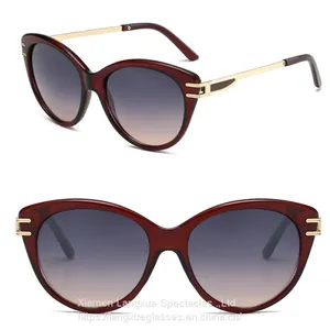 Folding Plastic Wayfarer Sunglasses thumbnail-5