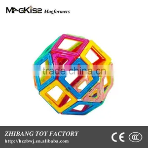 MAGFORMERS 60 pc MAGNETIC SQUARES,TRIANGLES + WHEELS thumbnail-5