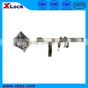 T28 Antique Brass Curtain Rod thumbnail-3
