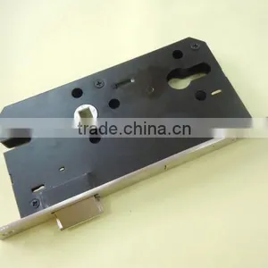 Gate Door Lock thumbnail-1