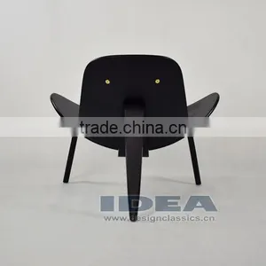 DC6018 Replica Hans Wegner Shell Chair - Black Shell/Black Leather Pad thumbnail-4