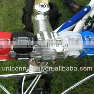 UCR623 Hot Sales Led Bicycle Wheel Light thumbnail-4