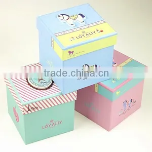 Cartoon Horse Butterfly Tower Christmas Gift Box thumbnail-1