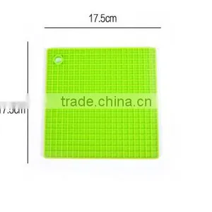 Square Shape Placemat Heat Resistant Silicone Dinner Table Coaster thumbnail-5