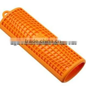 Lately Design Heat-resistant Silicone Pot Handle Cover for Cookware thumbnail-2