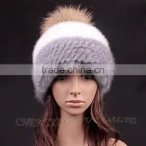 CX-C-235C Good Quality Custom Knitted Beanie, Pom Pom Plain Beanie thumbnail-3