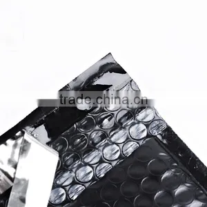 Custom Black Bubble Wrap Mailer Bags thumbnail-3