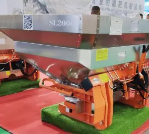 Agricultural Tractor Mounted PTO Double-disc Fertilizer Spreader thumbnail-5