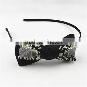the Festival of Crystal Flower Hair Ornament thumbnail-1