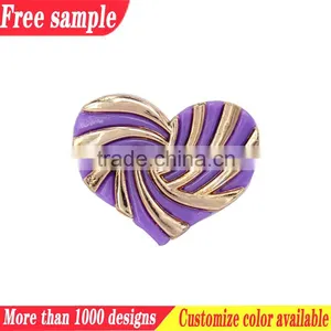 Heart Shape Plastic Shoe Accessories Decorative Ladies Accessories thumbnail-1