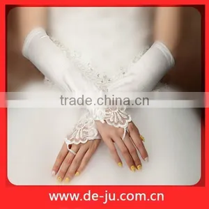 Elegant Bow White Evening Bridal Long Sleeve Gloves thumbnail-1