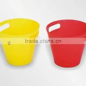 Plastic Party Reusable Ice Bucket thumbnail-1