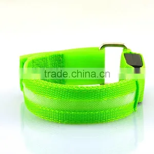 2016 New High Quality Led Sport Armband Running Led Armband thumbnail-4