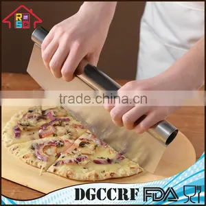 High Quality Factory Price 11 Inch Blade Stainless Steel Rocker Pizza Cutter thumbnail-1