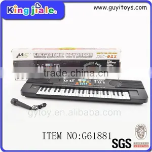 Kid's Electronic Keyboard With Microphone Toys thumbnail-3