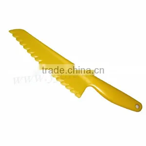 KA-2683 Plastic Cake Knife thumbnail-1